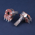 Резистор переменный 20/20 кОм сдвоенный 20% 0.125 Вт линейная А, вал 6/20 мм СП3-500еМ