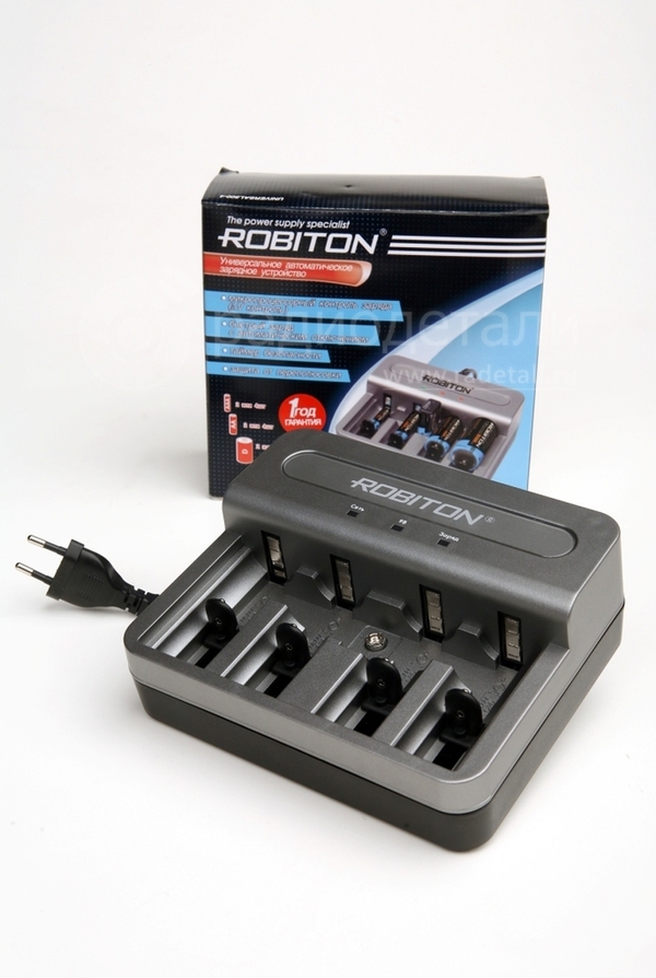 Зарядное устройство Robiton Universal 800-4 (AAA, AA, C, D, 9V)
